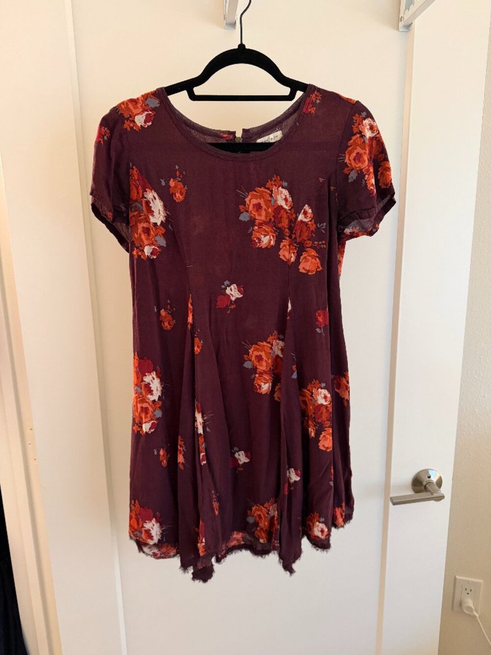 Silence + Noise Burgundy Floral Babydoll Dress — Size M